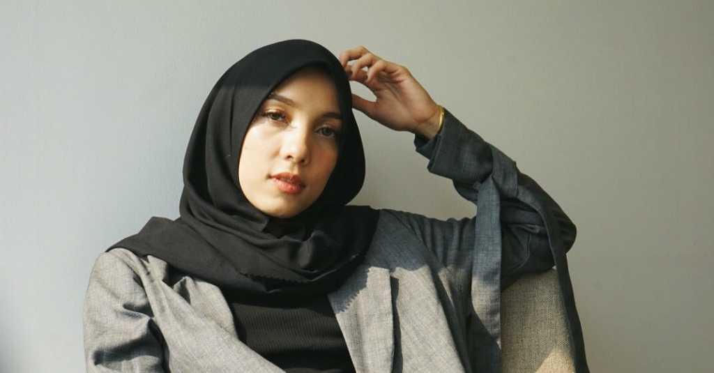 Luncurkan Desain Scarf, Jenahara Dedikasikan untuk Sang Ibu