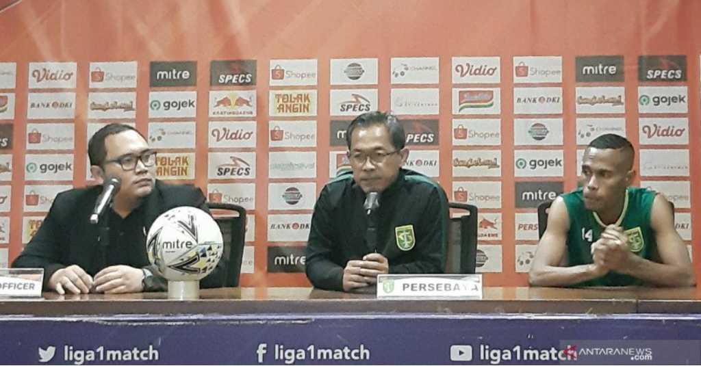 Pelatih Persebaya Justru Inginkan The Jakmania Penuhi SUGBK