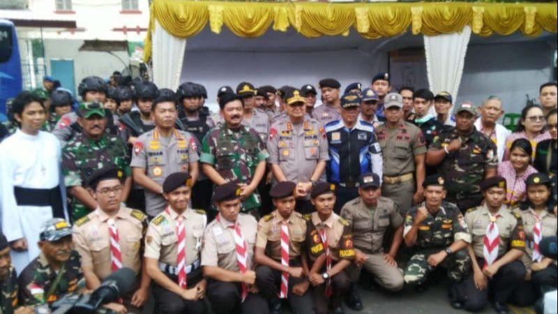 Kapolri dan Panglima TNI Cek Kesiapan Natal di Gereja Katedral Semarang