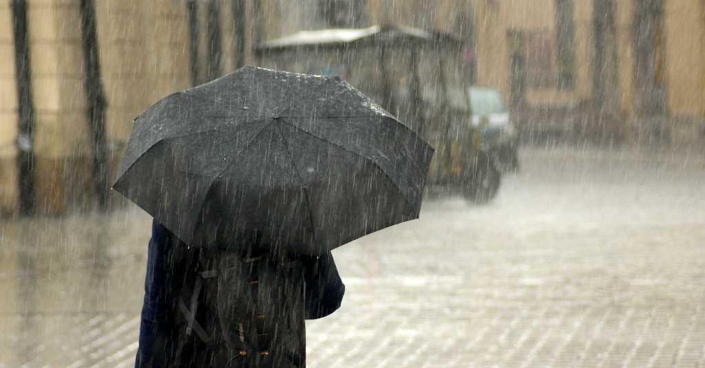 Memasuki Musim Hujan, Jaga Daya Tahan Tubuh dengan Pola Makan Sehat