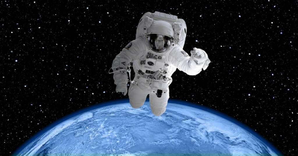 Begini Cara Astronaut Muslim Berpuasa di Luar Angkasa