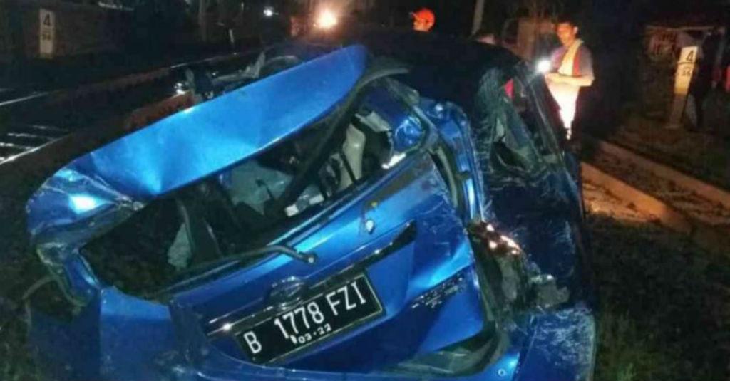 Terobos Perlintasan Kereta, 7 Orang Tewas di Bekasi