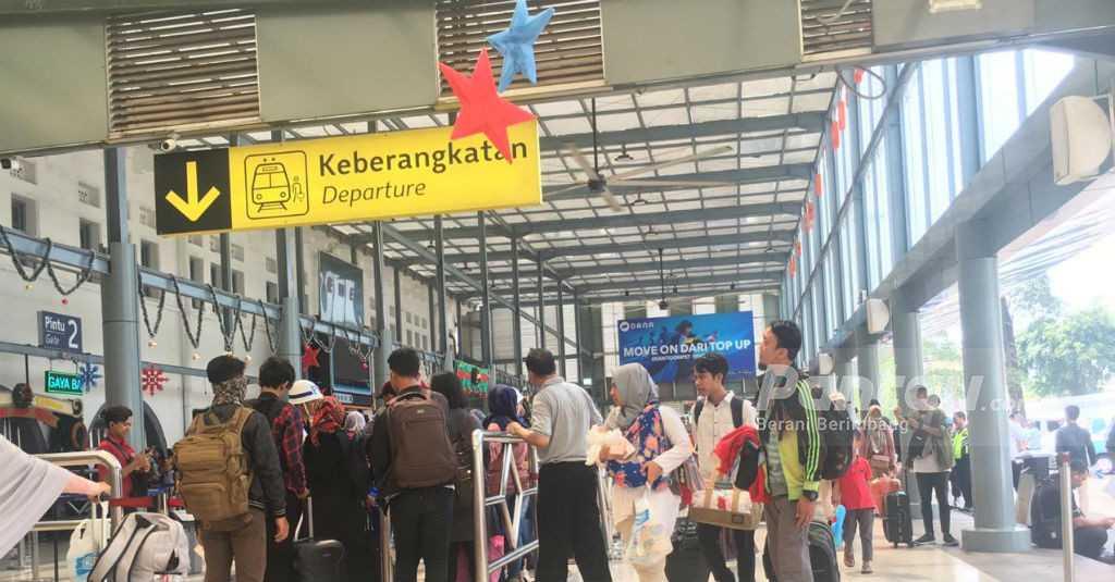 Stasiun Pasar Turi Jadi Tujuan Favorit Selama Liburan Nataru