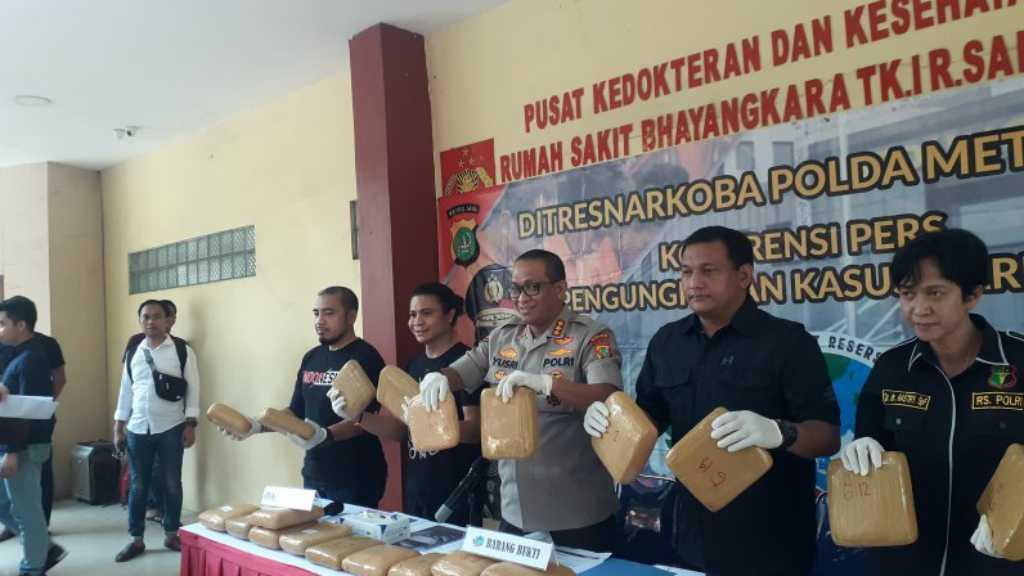 Tembak Mati Bandar Narkoba, Polisi Amankan 210 Kilogram Ganja