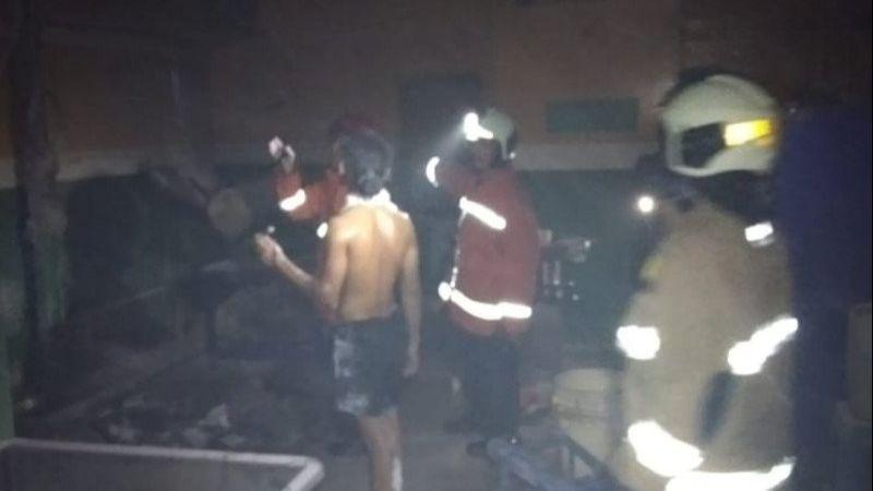 Mesin Gilingan Bakso Terbakar, Dua Orang Karyawan Terluka