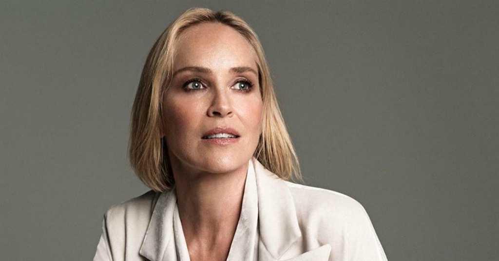 Dikira Palsu, Akun Sharon Stone di Aplikasi Kencan Diblokir