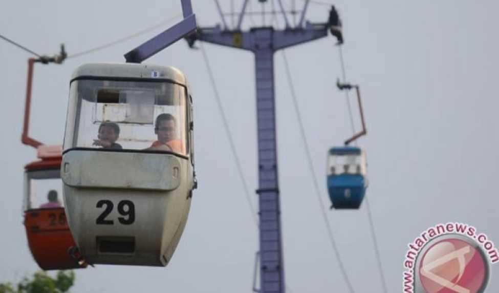 Gara-Gara Hujan Lebat, Wahana Kereta Gantung di TMII Ditutup