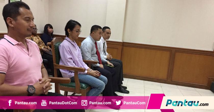 Ini Alasan Nina Tamam Gugat Cerai Suaminya