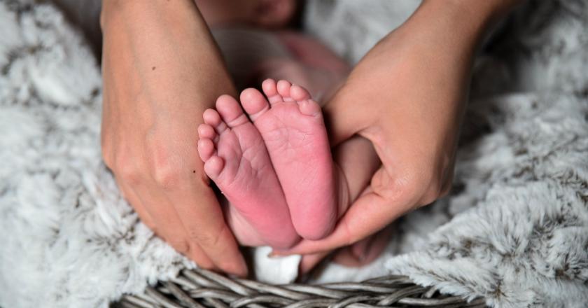 Sebaiknya Ibu Tidak Memijat Bayi Dalam Keadaan 'Bad Mood'