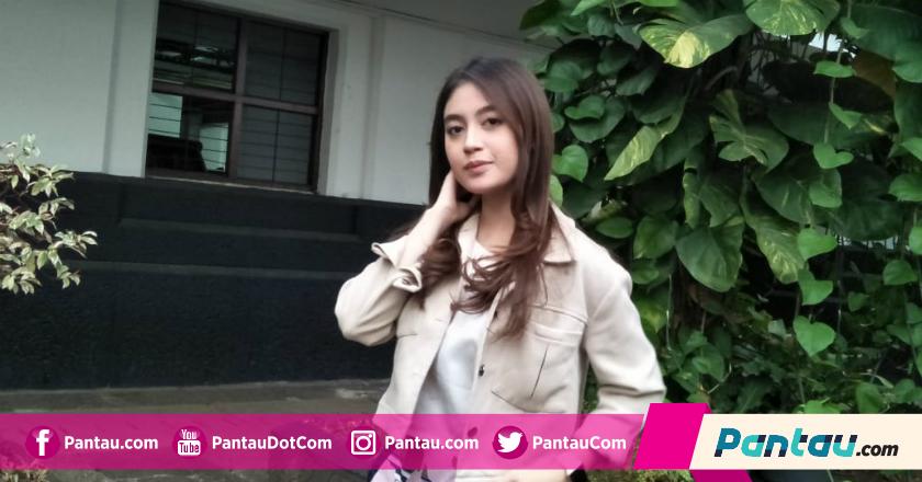 Nabilah Eks JKT48 Mengaku Sering Diikuti Kuntilanak Saat Kecil