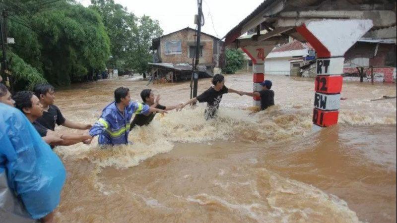 BNPB Catat 9 Korban Tewas dalam Bencana Banjir dan Longsor di Jabodetabek