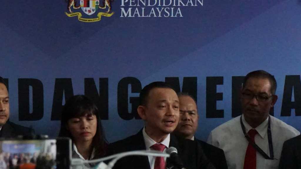 Menteri Pendidikan Malaysia Maszlee Malik Mengundurkan Diri