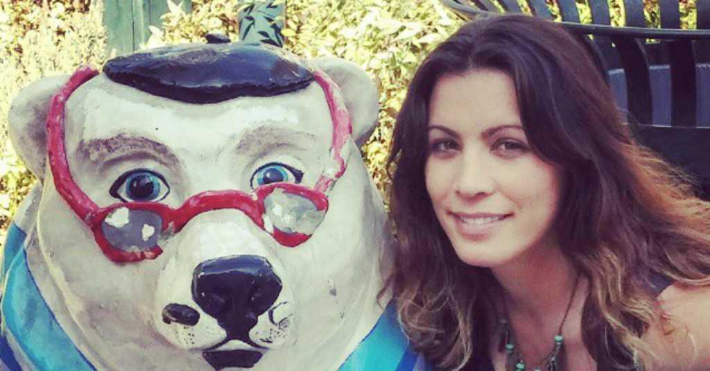 Bintang Film 'Captain America' Tusuk Ibunya Hingga Tewas