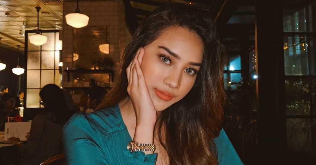 Bangun Tidur, Anya Geraldine Kaget Depan Apartemennya Berubah Jadi Danau