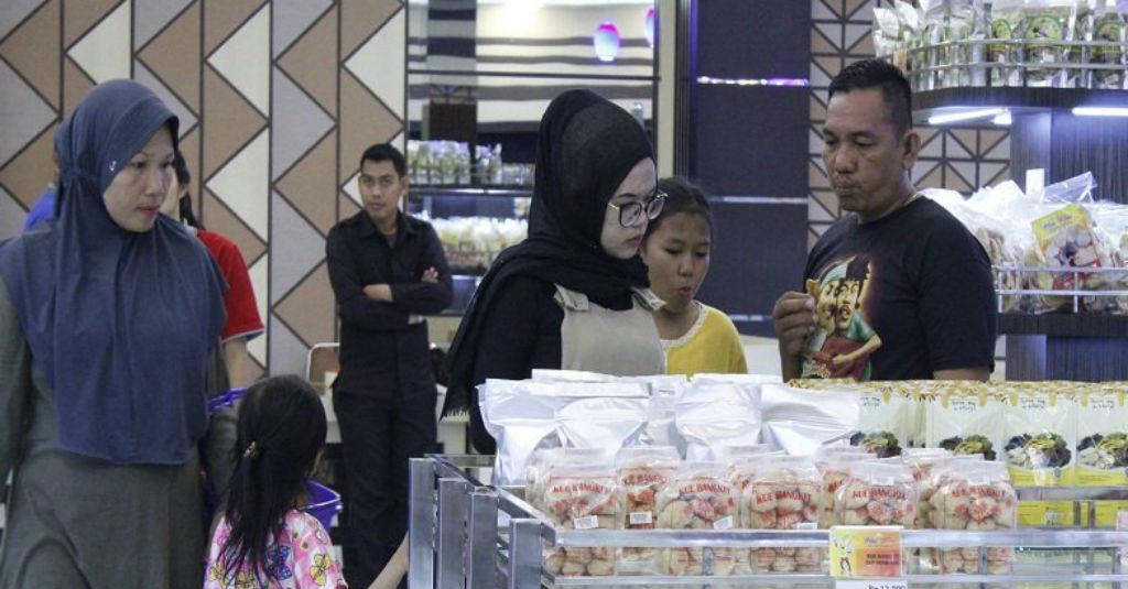Selama Libur Akhir Tahun, Omzet Toko di Lampung Naik