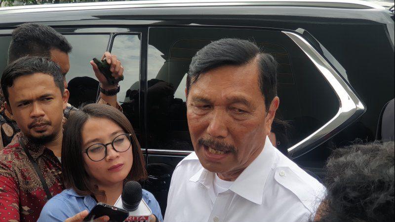 Anies dan Basuki Beda Pendapat Soal Banjir, Luhut Sebut Pihak yang Benar