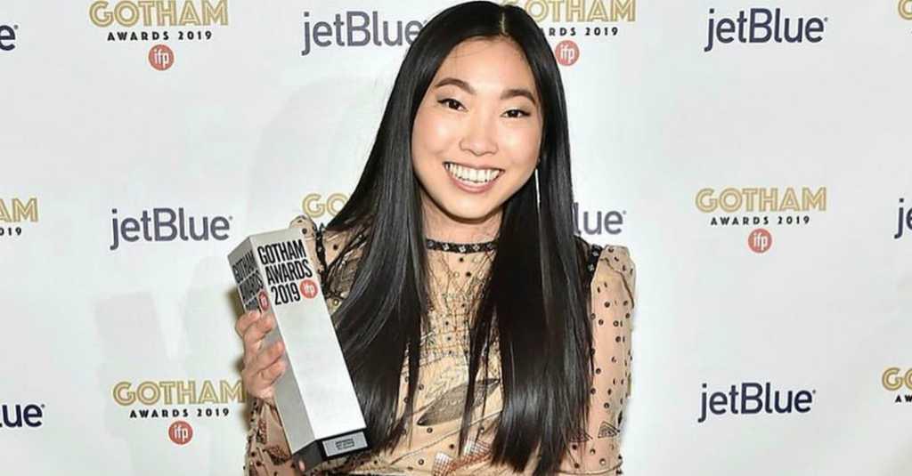 Awkwafina Aktris Asia Pertama yang Berhasil Raih Golden Globe Awards