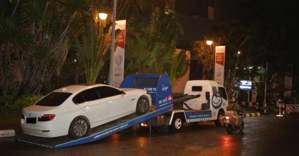 Garda OTO Lakukan Evakuasi Ratusan Unit Mobil di Daerah Banjir