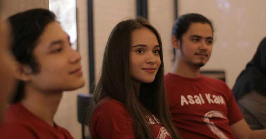 Aurora Ribero Akan Beradu Akting dengan Iqbaal Ramadahan di Film Terbarunya