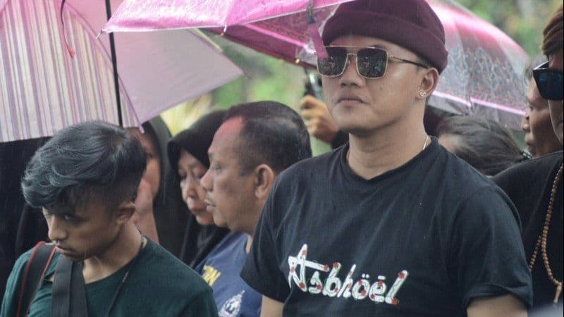 Rizky Febian Sebut Pemindahan Makam Lina Merupakan Amanah Sang Ibunda