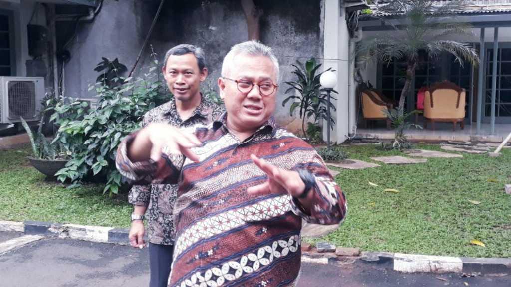 Ketua KPU Galau Menanti Status Wahyu Setiawan
