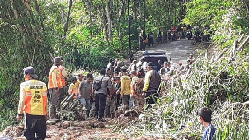 Bupati Rudy: Garut Rawan Tanah Longsor saat Musim Hujan