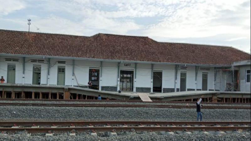 Sempat Terputus 38 Tahun, Jalur Kereta Cibatu hingga Garut Sudah Tersambung