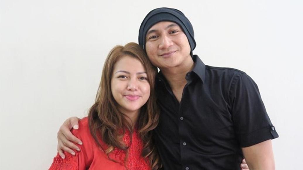 Lagi Asyik Liburan, Anji dan Istri Panik kepala Sang Putra Robek
