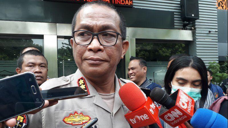 Polisi Masih Kejar Pemilik Akun Twitter @digeeembok
