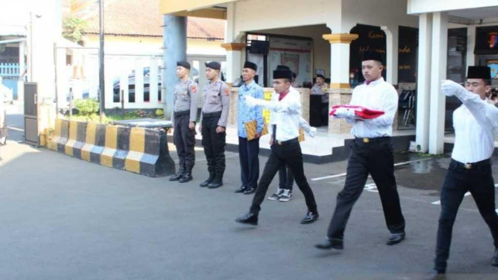 Gaya Para Mantan Anggota Geng Motor Ditugasi Jadi Paskibra Oke Juga