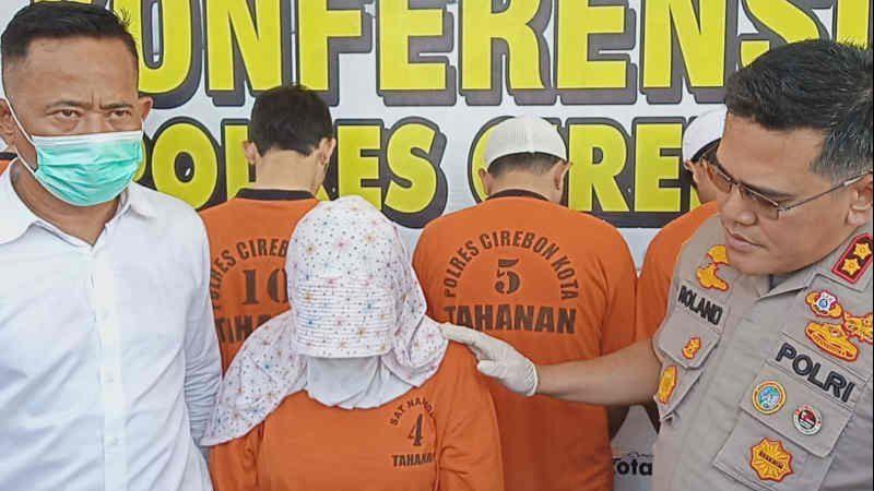 Empat Pengedar Narkoba di Cirebon Dibekuk, Mirisnya Ada Seorang Ibu Hamil