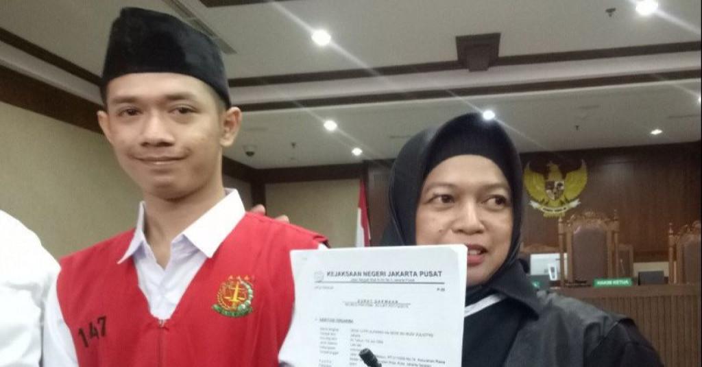 Ngaku Disetrum Polisi Agar Ngaku Lempar Batu, Lutfi Boleh Lapor Propam