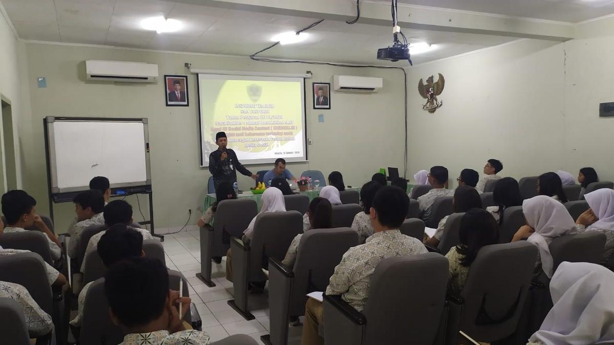 Pentingnya Pemahaman Bijak dalam Bersosial Media Bagi Kaum Milenial