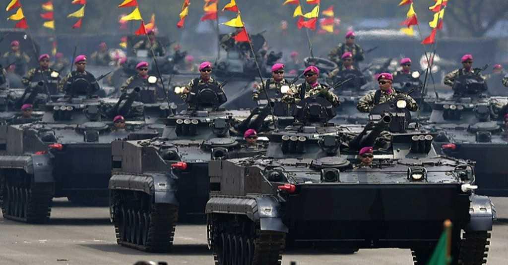 Presiden Jokowi Akan Naikkan Masa Pensiun TNI Jadi 58 Tahun