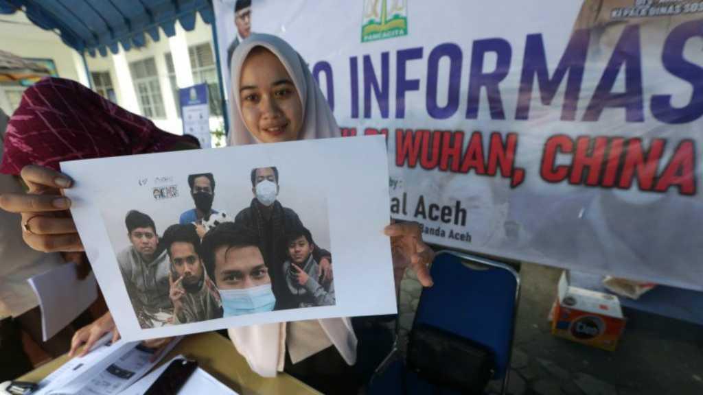 BNPB Kirim Ribuan Masker N65 untuk WNI di China