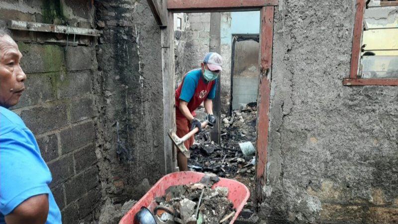 Korban Kebakaran di Kebayoran Lama Mulai Berbenah