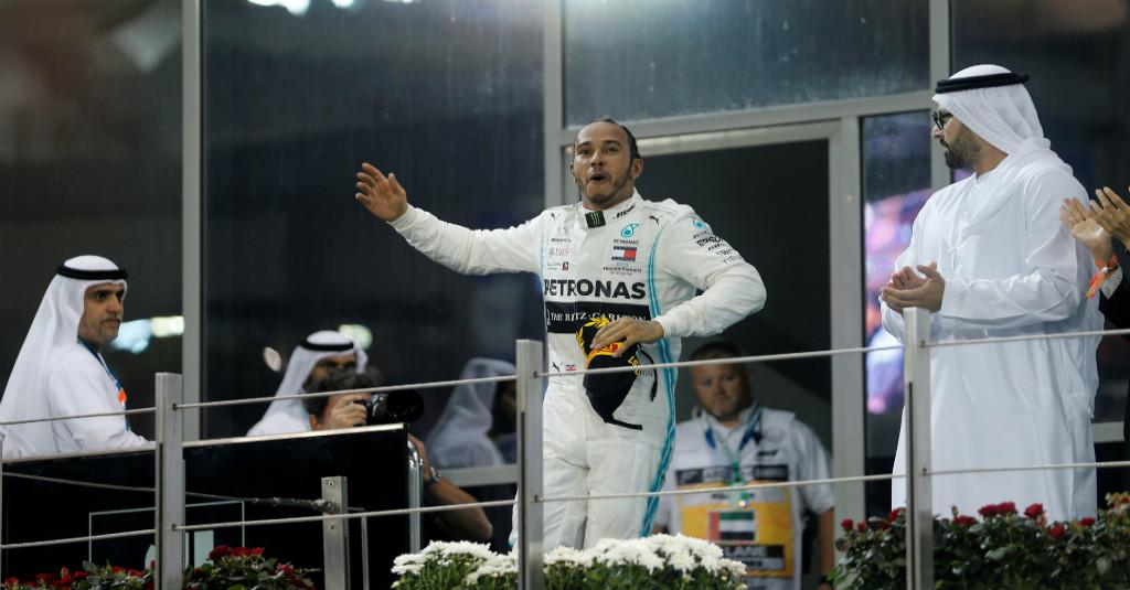 Hamilton Belum Bicarakan Kontrak dengan Mercedes