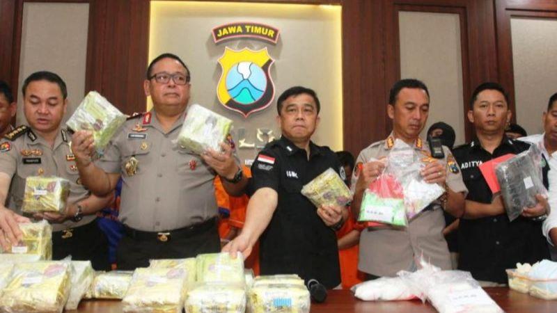 Pengedar 15 Kilogram Sabu Ditangkap Polisi Setelah Dua Kali Beraksi