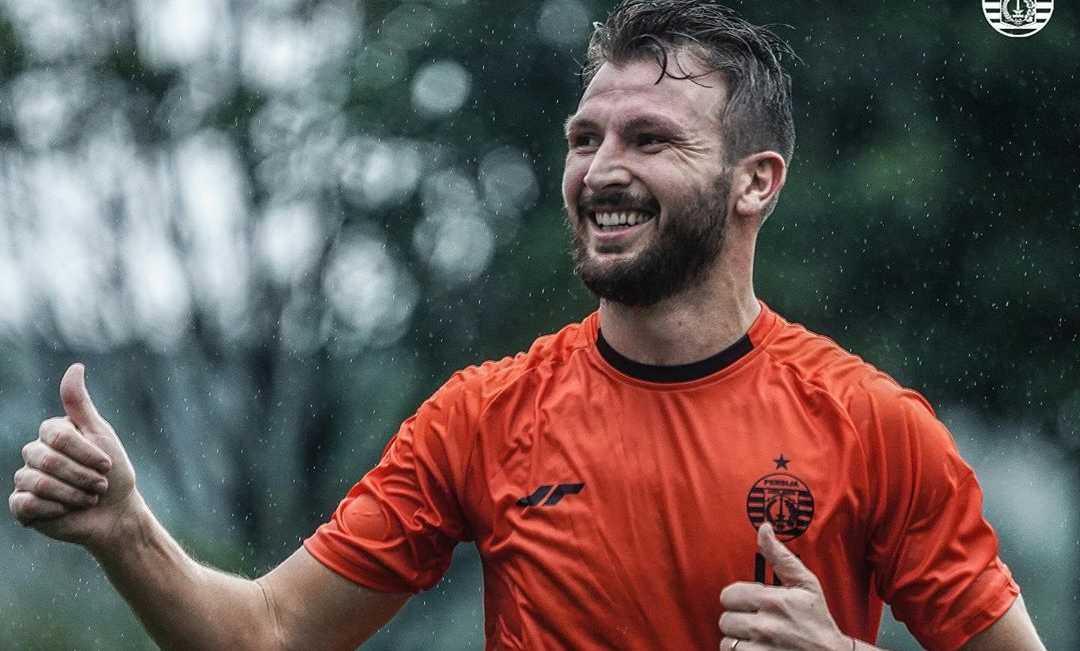 Marco Motta Ingat GBK saat Ditawarkan Bermain Oleh Persija