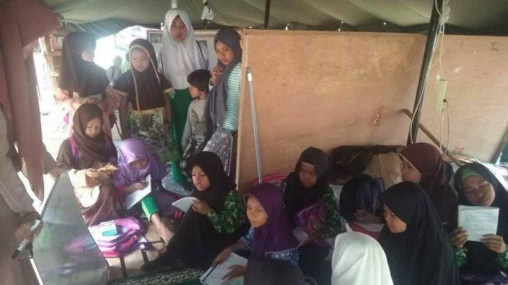 Dear Pemerintah, Anak-anak Korban Banjir Lebak Butuh Perlengkapan Sekolah!