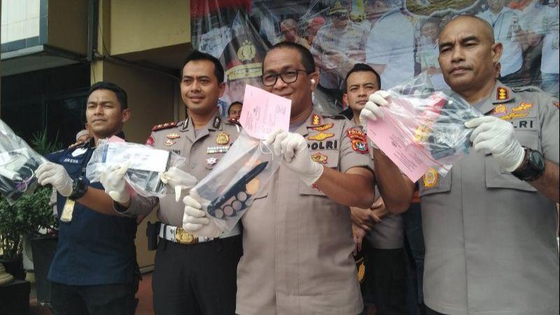 Ditemukan Pisau dan Tesser, Tohap Silaban Terancam 10 Tahun Bui