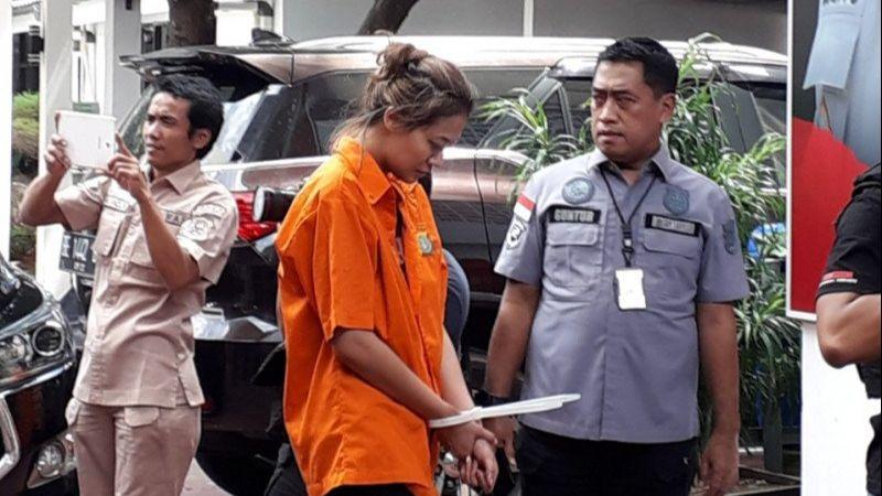 Seorang Pengacara Turut Ditangkap dalam Kasus Narkoba Nanie Darham