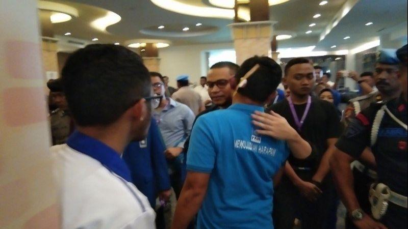 Saling Lempar Botol dan Kursi, Peserta Kongres PAN Luka-luka