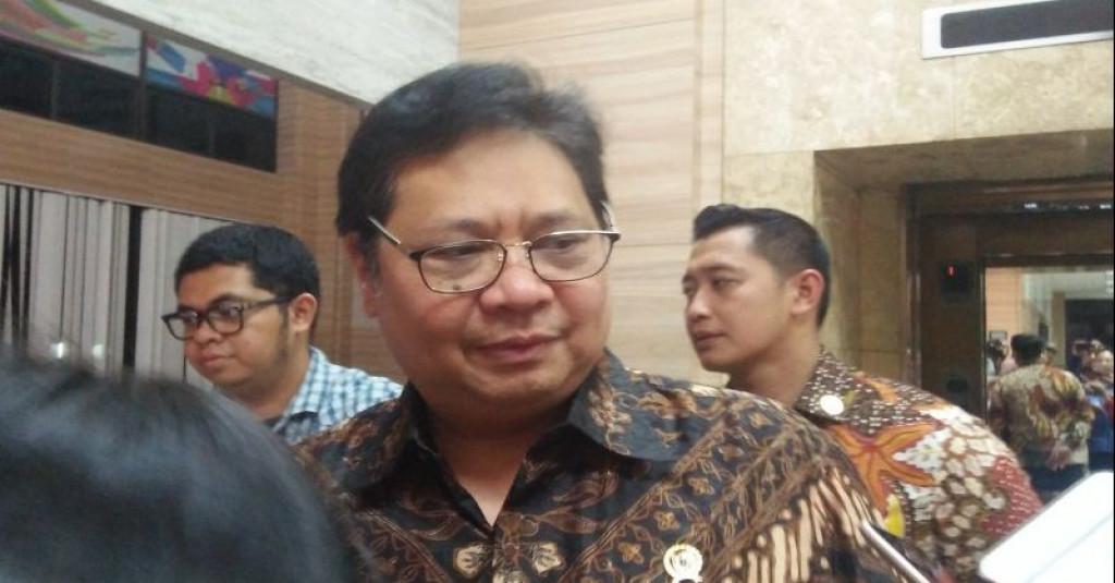 Menko Perekonomian Serahkan Draf RUU Omnibus Law ke DPR