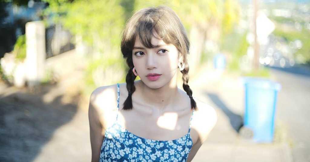 Lisa BLACKPINK Rambah Bisnis Fashion, Penggemar Malah Cemas