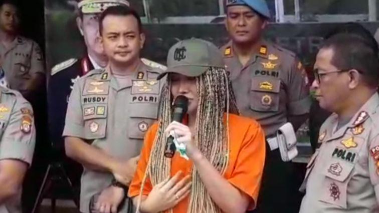 Lucinta Luna Berterima Kasih kepada Polisi karena Telah Menangkapnya