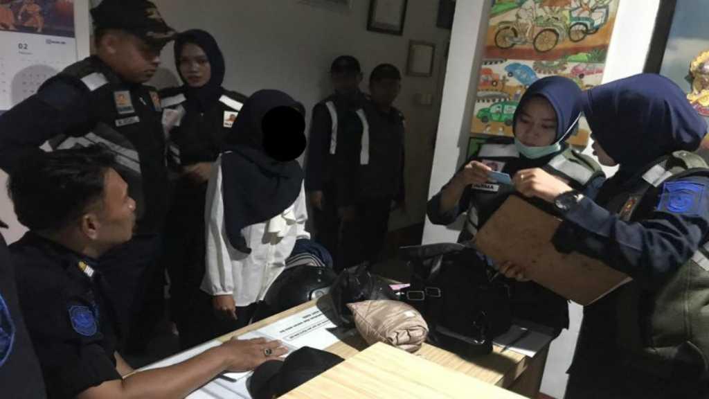 28 Pasangan di Luar Nikah Terjaring Satpol PP Ngamar di Malam Valentine