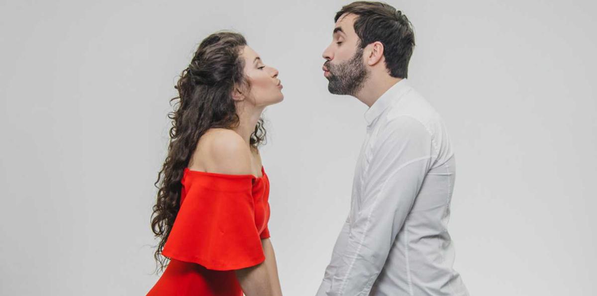 Selain Meredakan Stres, Ini 5 Manfaat Berciuman untuk Kesehatan