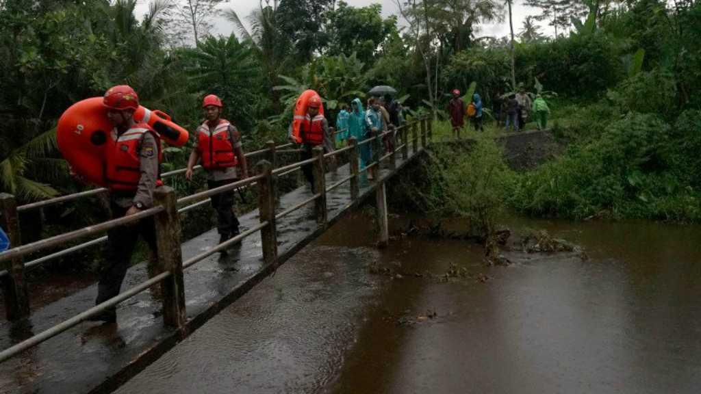 3 Siswa Masih Hilang di Sungai Sempor, Pasukan Katak Diminta Turun Tangan