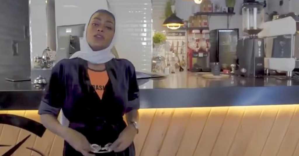 Dianggap Hina Tradisi Mekkah, Rapper Ayasel Slay Tuai Kecaman